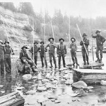 Toutle River bolt drive (Cowlitz Co. Historical Museum photo)